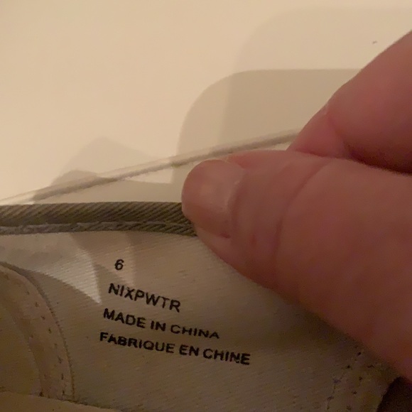 Sparkly slip on sneakers for women size 6 - Picture 6 of 8